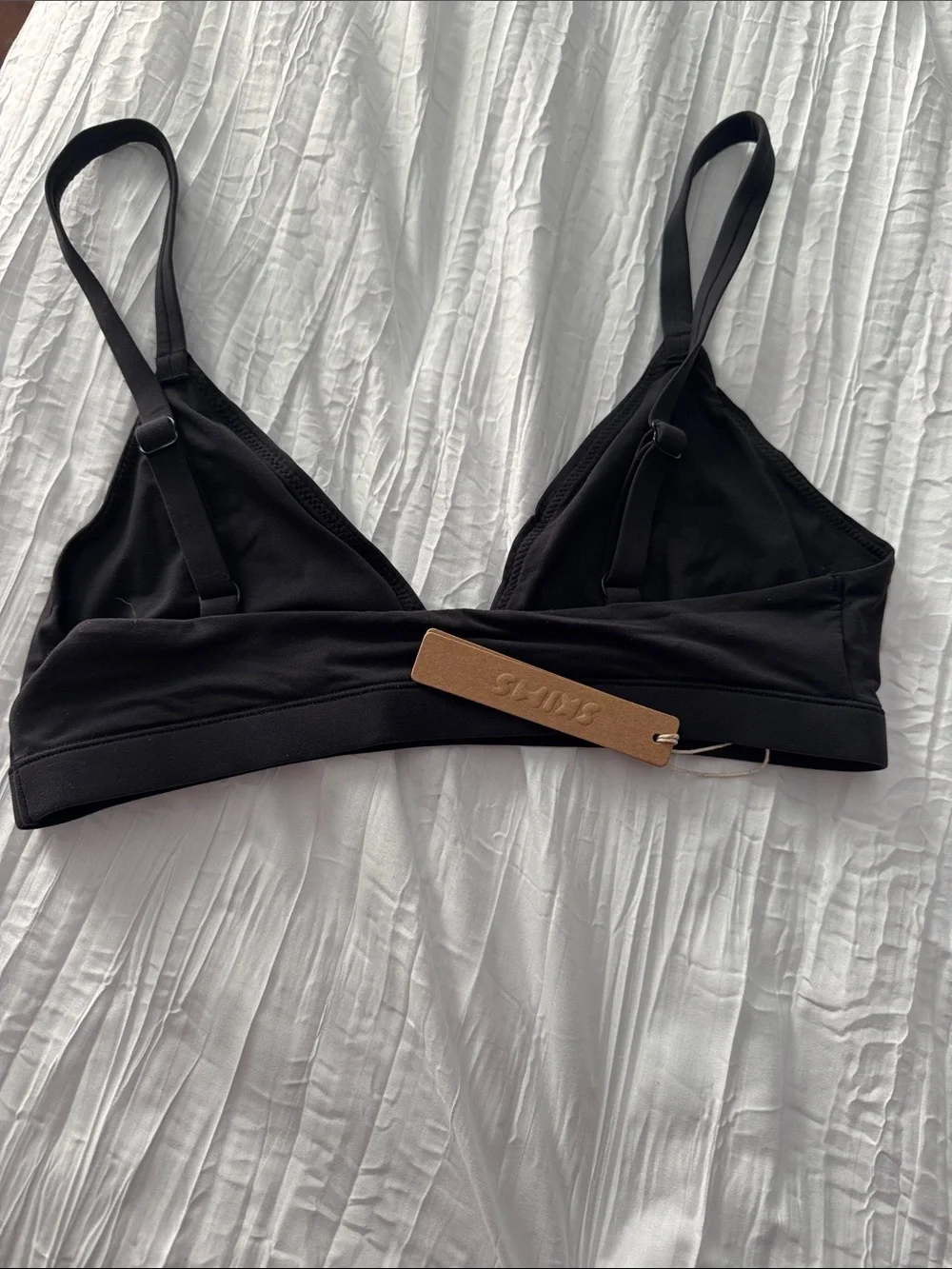 SKIMS Black Stretch Wireless Triangle Bralette - Picture 3 of 3
